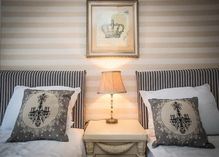 住宿加早餐酒店 金丝海德旅馆